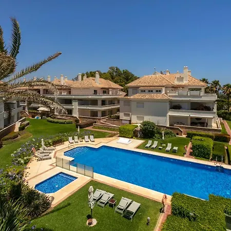 212 Heaven Apartments, Guadalmansa Playa