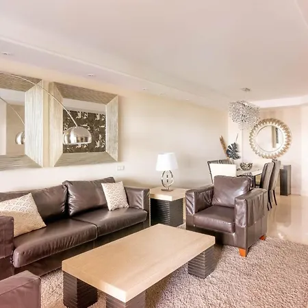 212 Heaven Apartments, Guadalmansa Playa