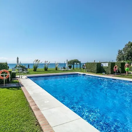 Apartment 212 Heaven Apartments, Guadalmansa Playa *