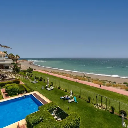 212 Heaven Apartments, Guadalmansa Playa Daire Estepona