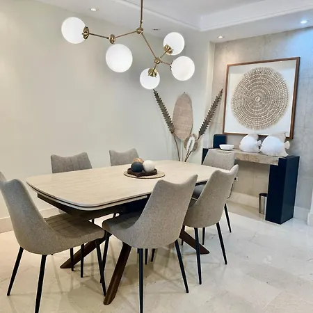 212 Heaven Apartments, Guadalmansa Playa 아파트 *