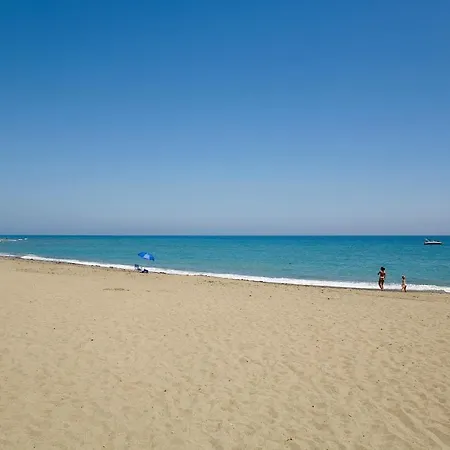 Apartment 212 Heaven Apartments, Guadalmansa Playa *