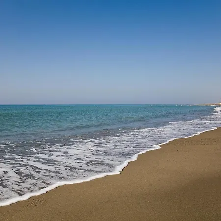 Apartment 212 Heaven Apartments, Guadalmansa Playa