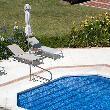 212 Heaven Apartments, Guadalmansa Playa * 埃斯特波纳