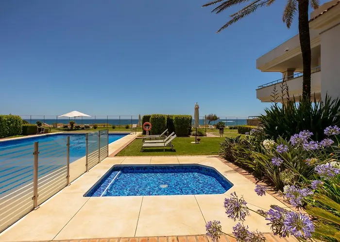 212 Heaven Apartments, Guadalmansa Playa Apartment Estepona