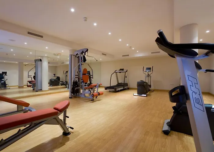 212 Heaven Apartments, Guadalmansa Playa Apartment *